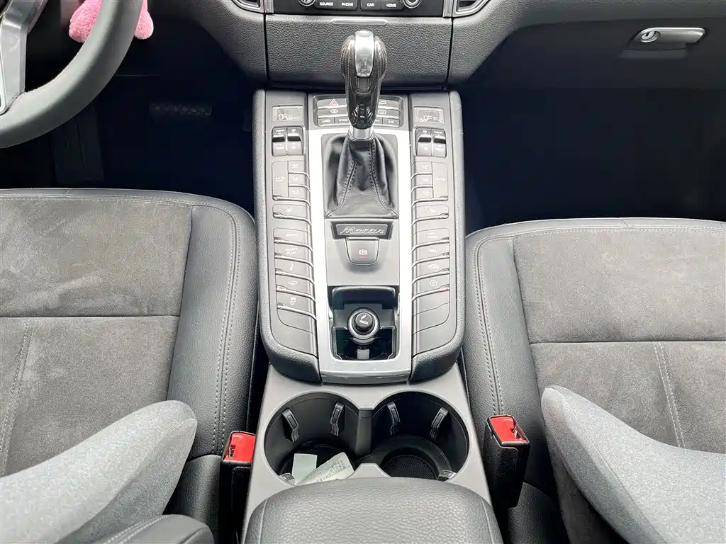 Porsche Macan 2017 Macan S 3.0T фото 18
