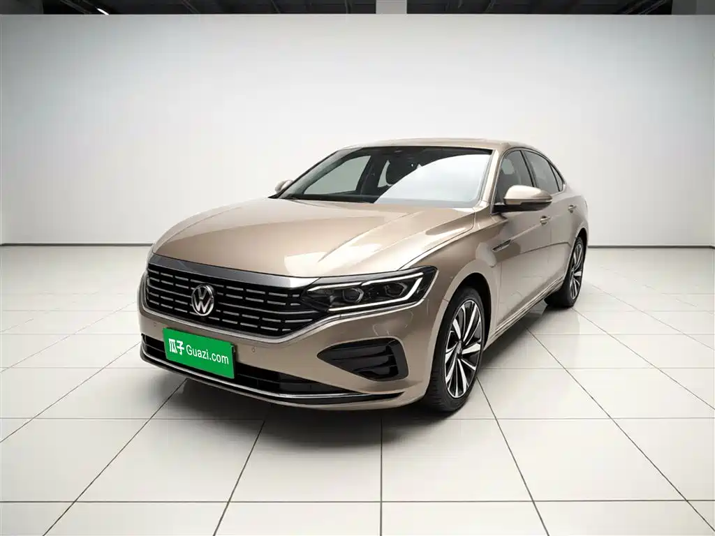 Volkswagen Passat 2022 330TSI Premium Edition
