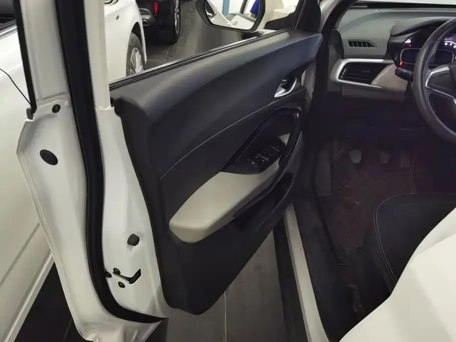 Baojun 510 2022 2021 1.5L Manual Dynamic Edition