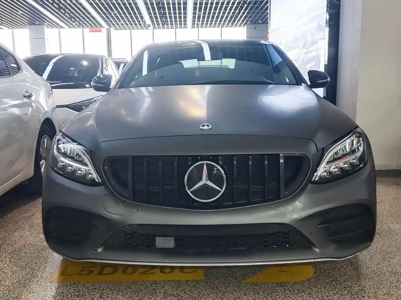 Фото 2 - Mercedes-Benz C-Class