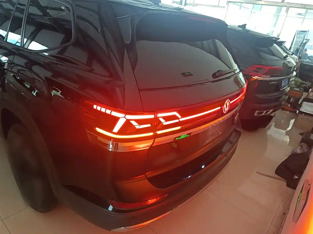 Volkswagen Teramont 2022 380TSI 4MOTION Luxury фото 6