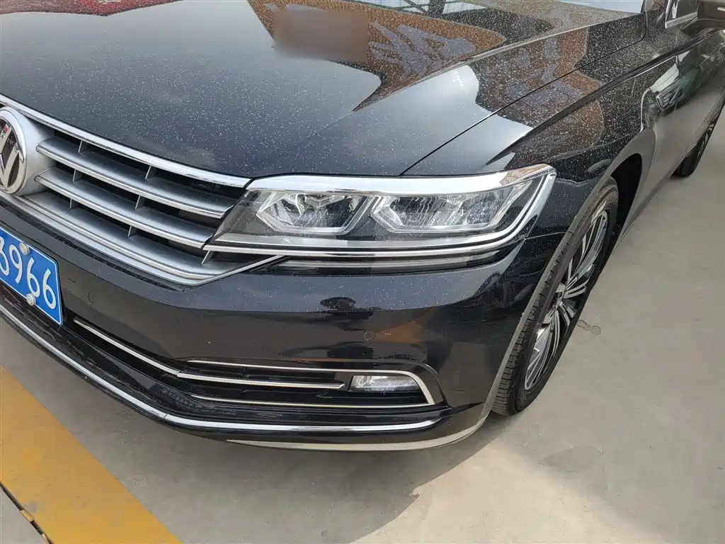 Volkswagen Phideon 2018 Facelift 380TSI FWD Business фото 24