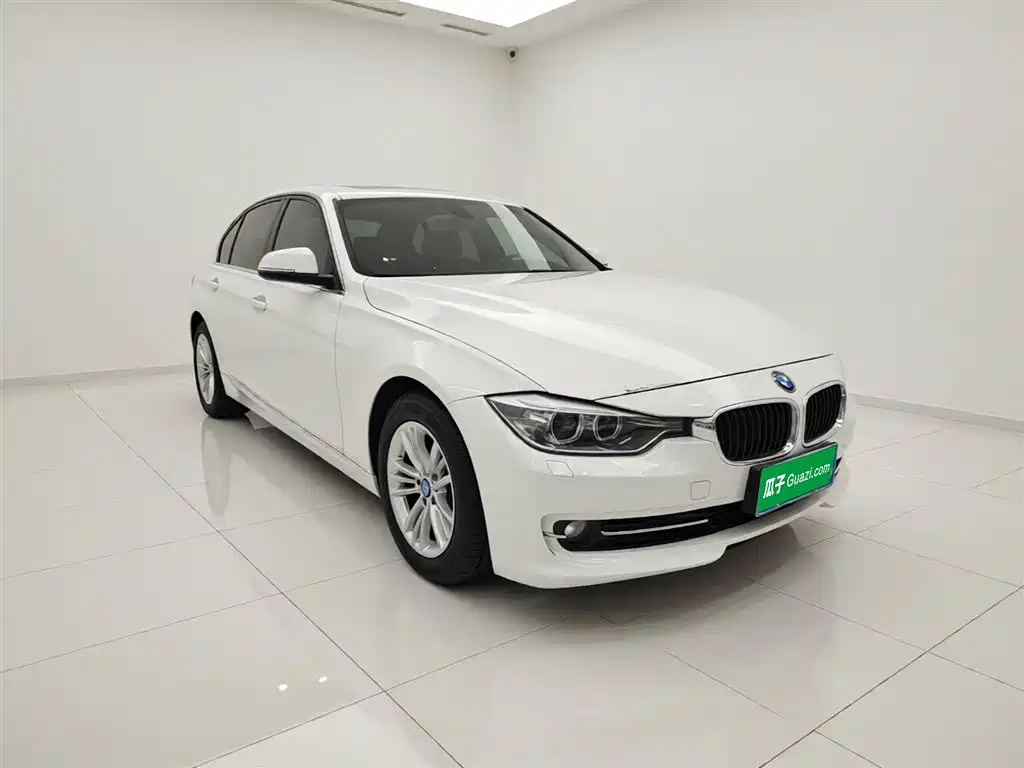 BMW 3 Series 2014 320Li Fashion фото 4