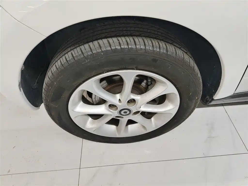 smart forfour 2019 2018 1.0L 52kW Agile Edition