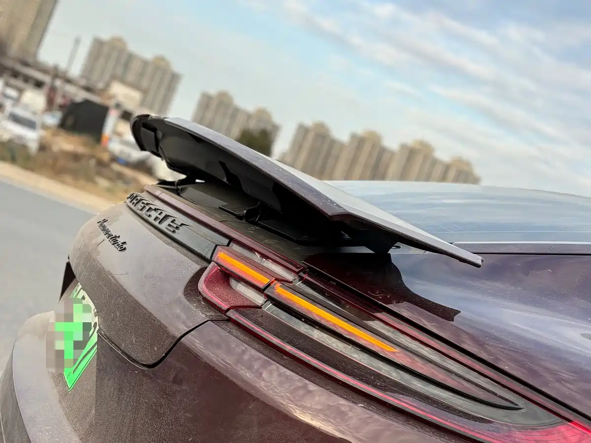 PORSCHE PANAMERA NEW ENERGY