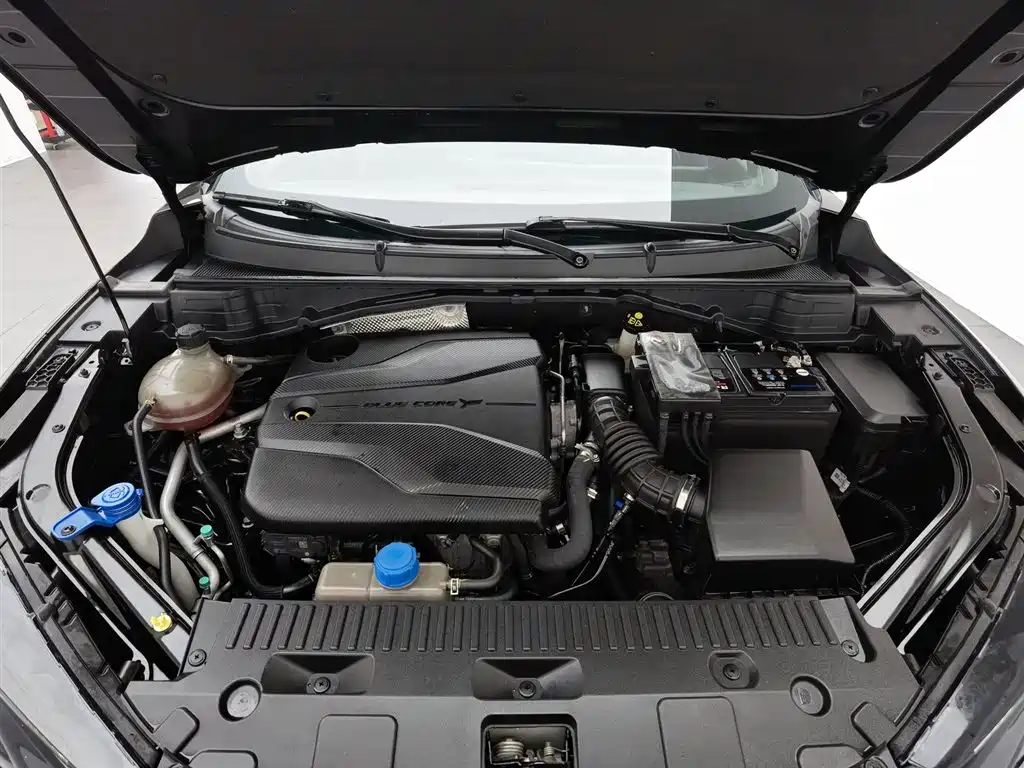 CHANGAN UNI-T
