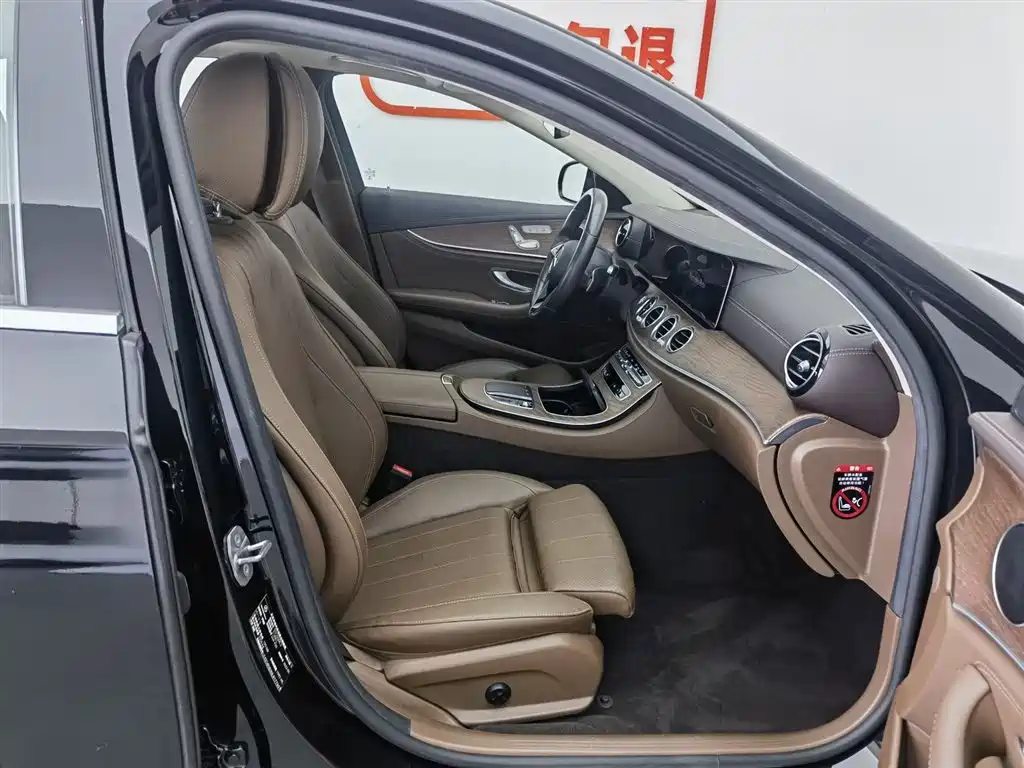 Mercedes-Benz E-Class 2022 Second Facelift E 300 L Fashion фото 23