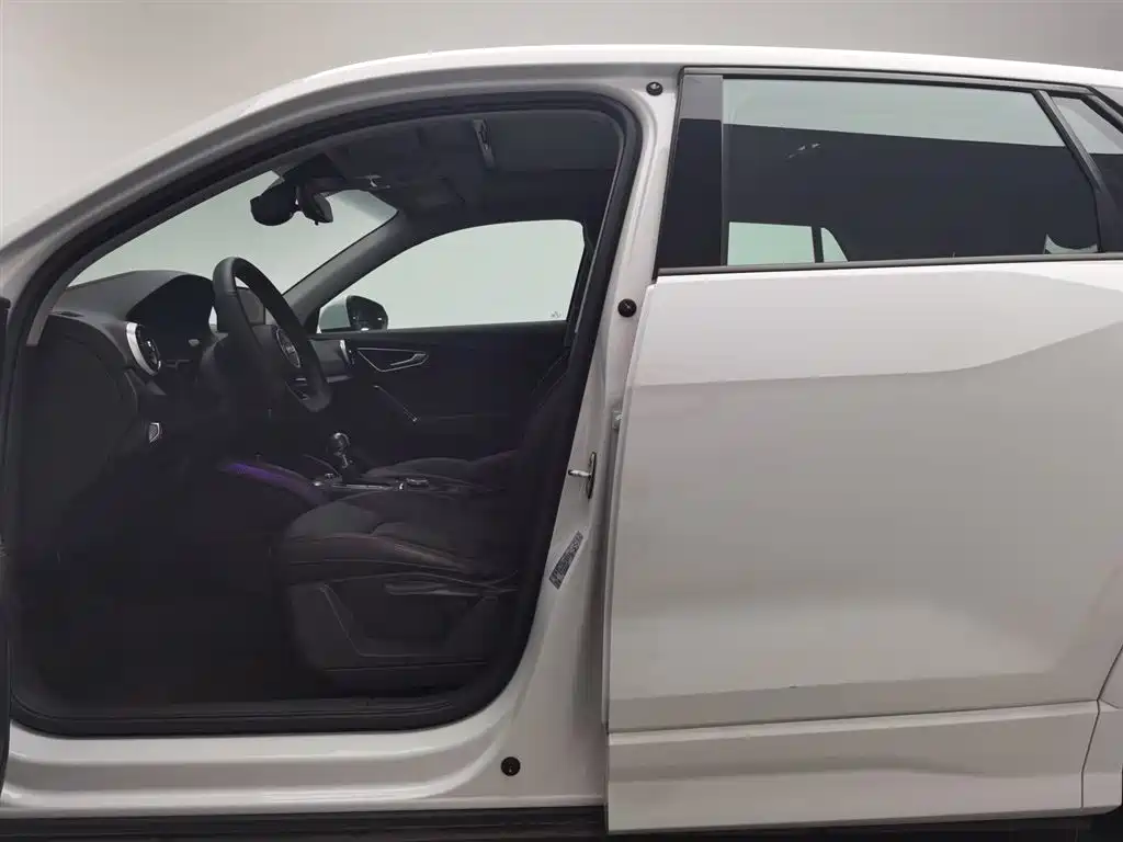 Audi Q2L 2022 35 TFSI Progressive Dynamic фото 10