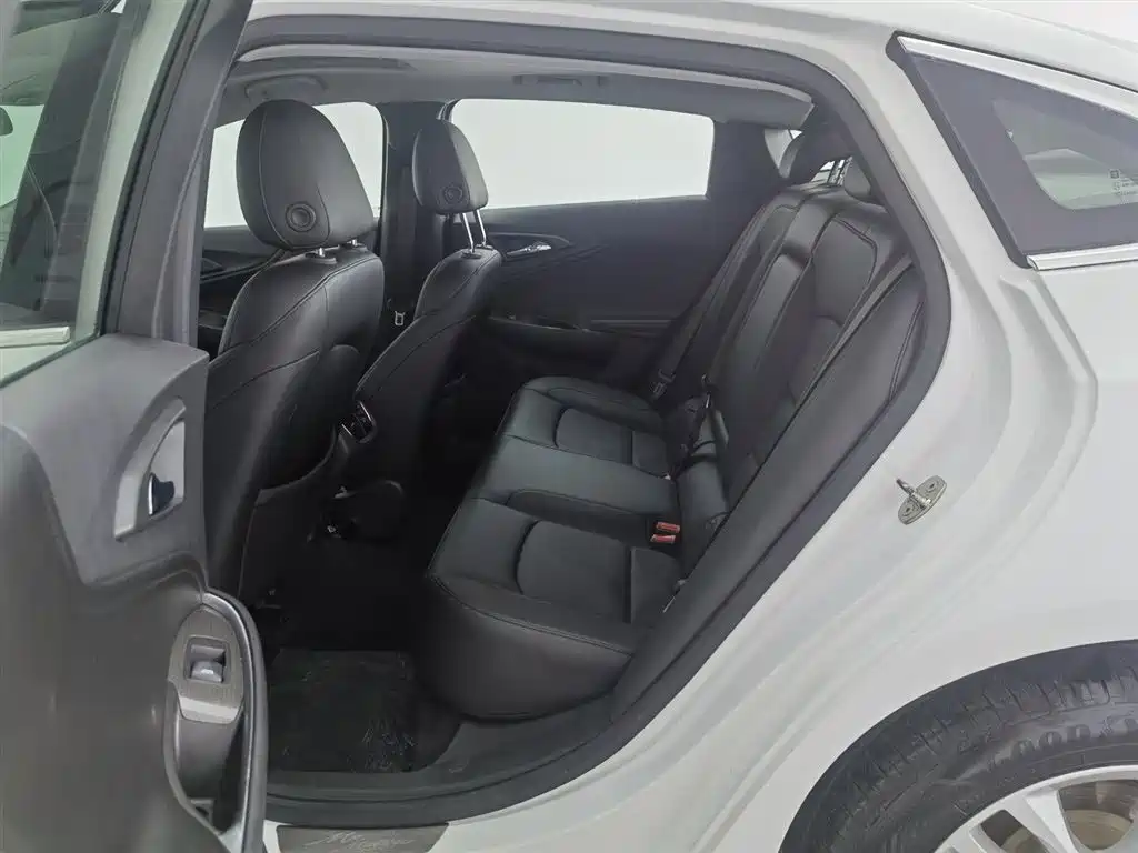 Chevrolet Malibu XL 2016 1.5T Dual-Clutch Ruichi Edition фото 15