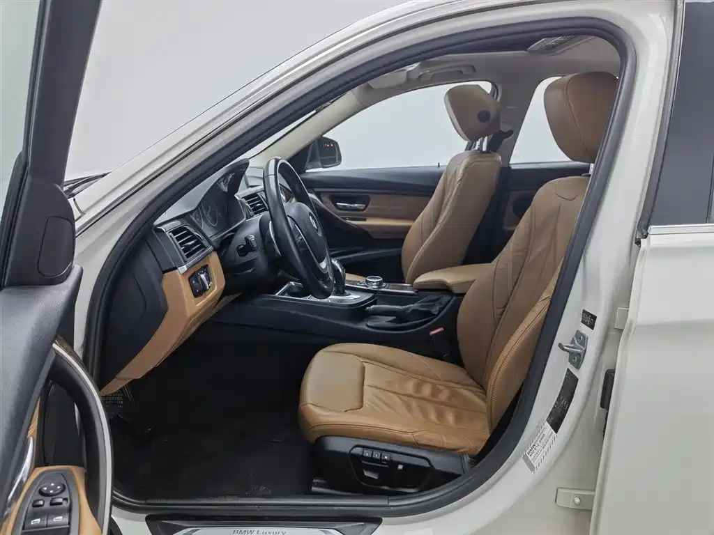 BMW 3 Series 2014 320Li Luxury Design Package фото 10