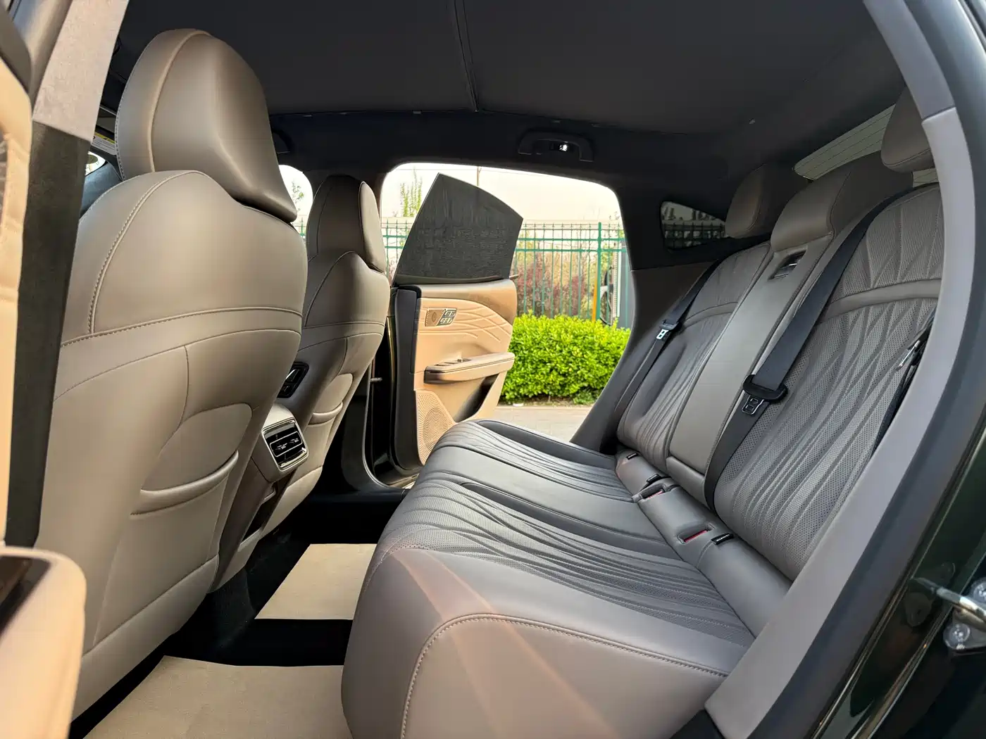 GEELY GALAXY GALAXY SPARKLE 8