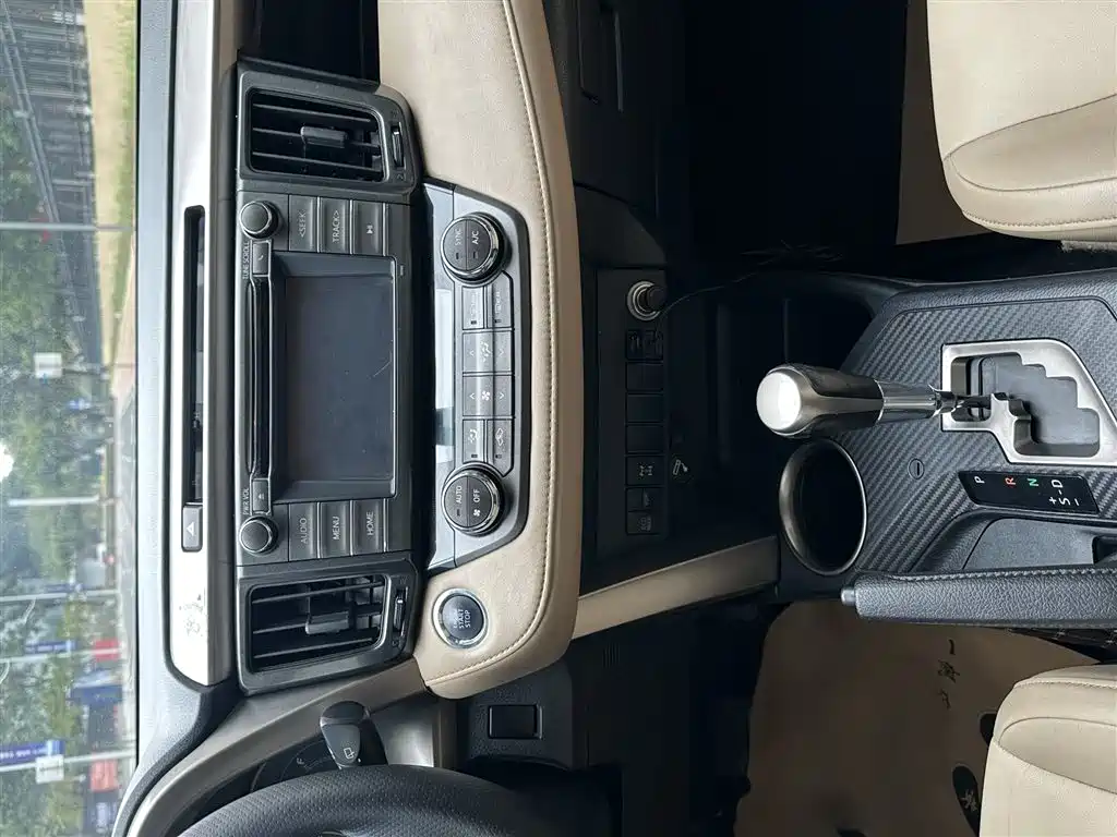 Toyota RAV4 Rongfang 2013 2.5L Auto 4WD Elite фото 13