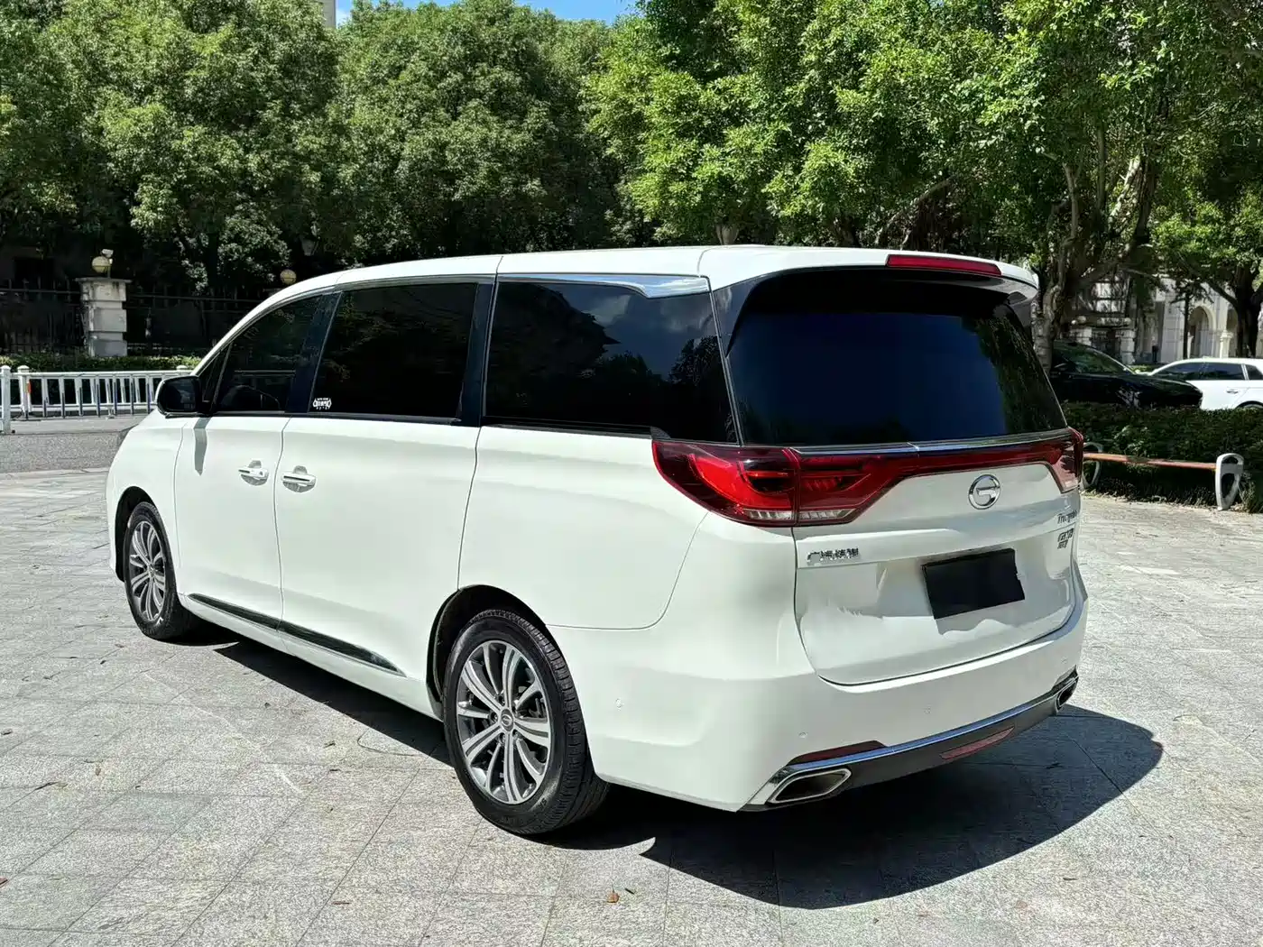 GAC Trumpchi Trumpchi M8 2018 320T Flagship Edition фото 16