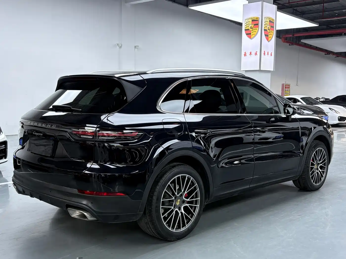 Porsche Cayenne 2018 Cayenne 3.0T фото 15