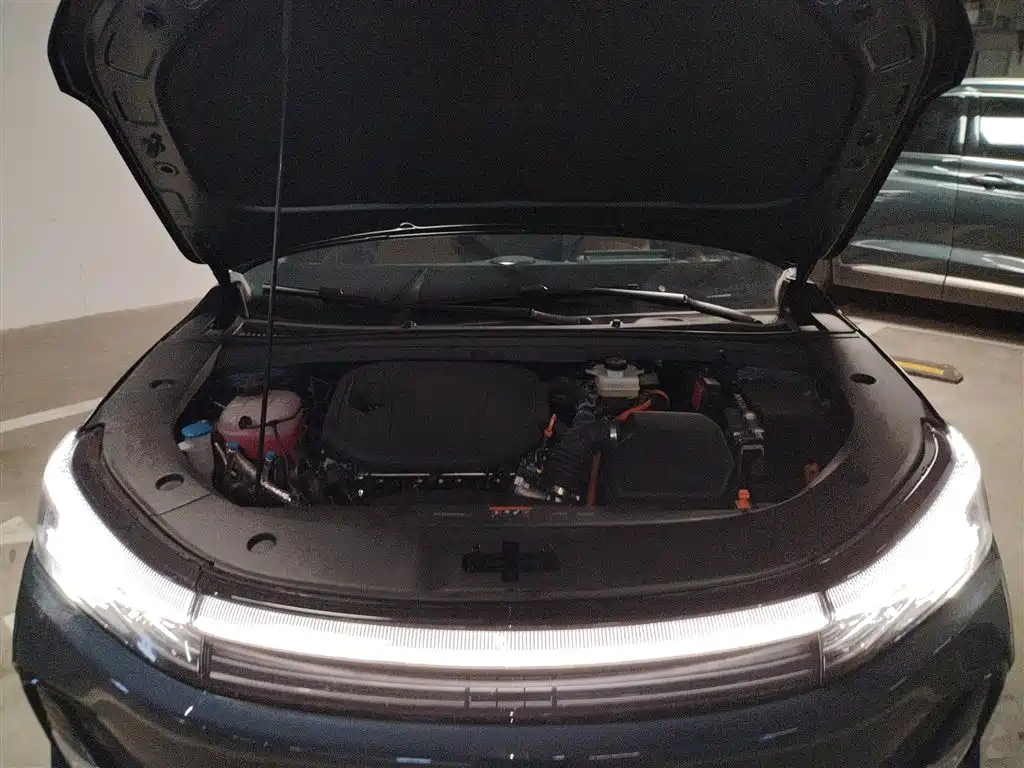 Geely Galaxy Galaxy A7 2025 EM-i фото 20