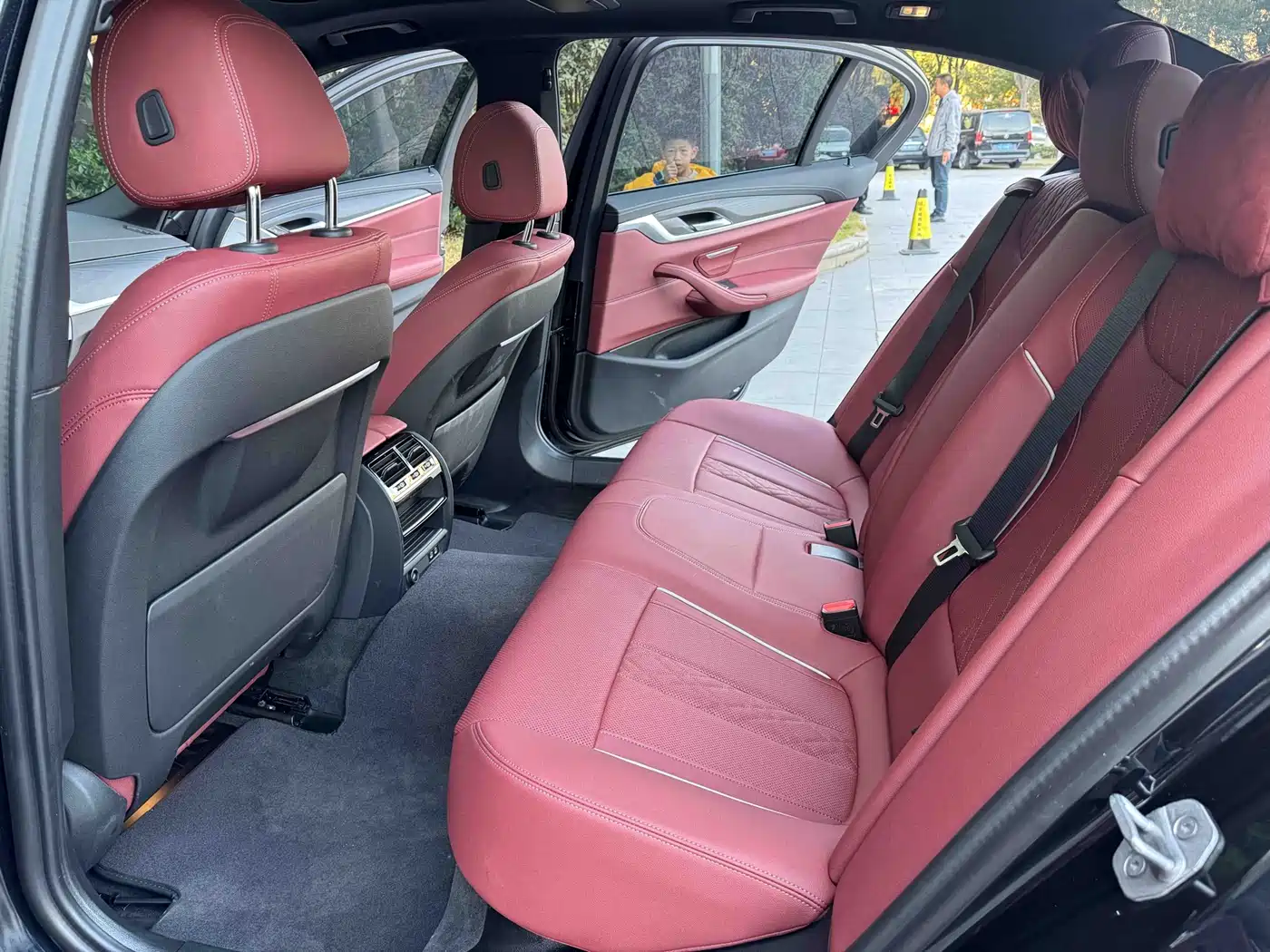 BMW 5 Series 2021 530Li Leading M Sport Package фото 6