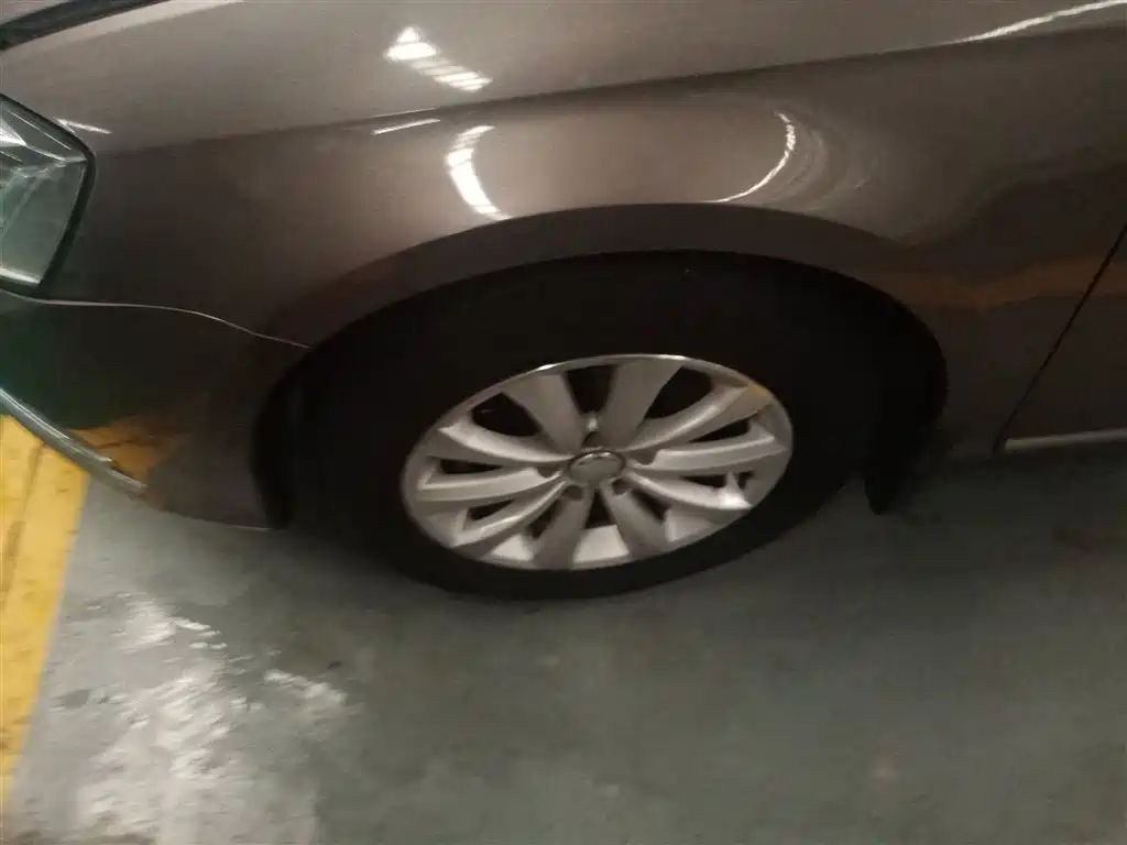 Volkswagen Magotan 2015 1.8TSI Luxury фото 23