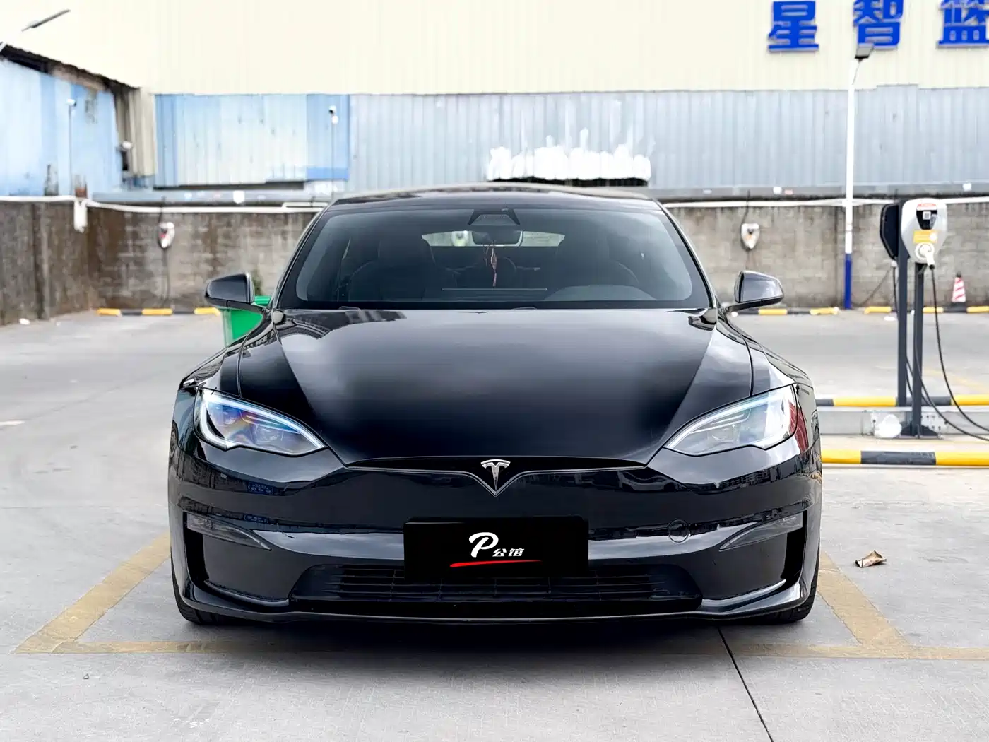 TESLA MODEL S