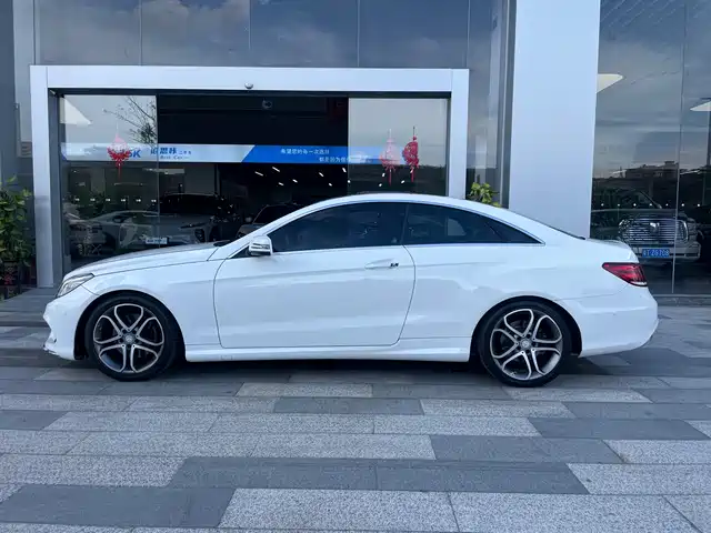 Mercedes-Benz E-Class (Import) 2014 E 260 Coupe — фото 3