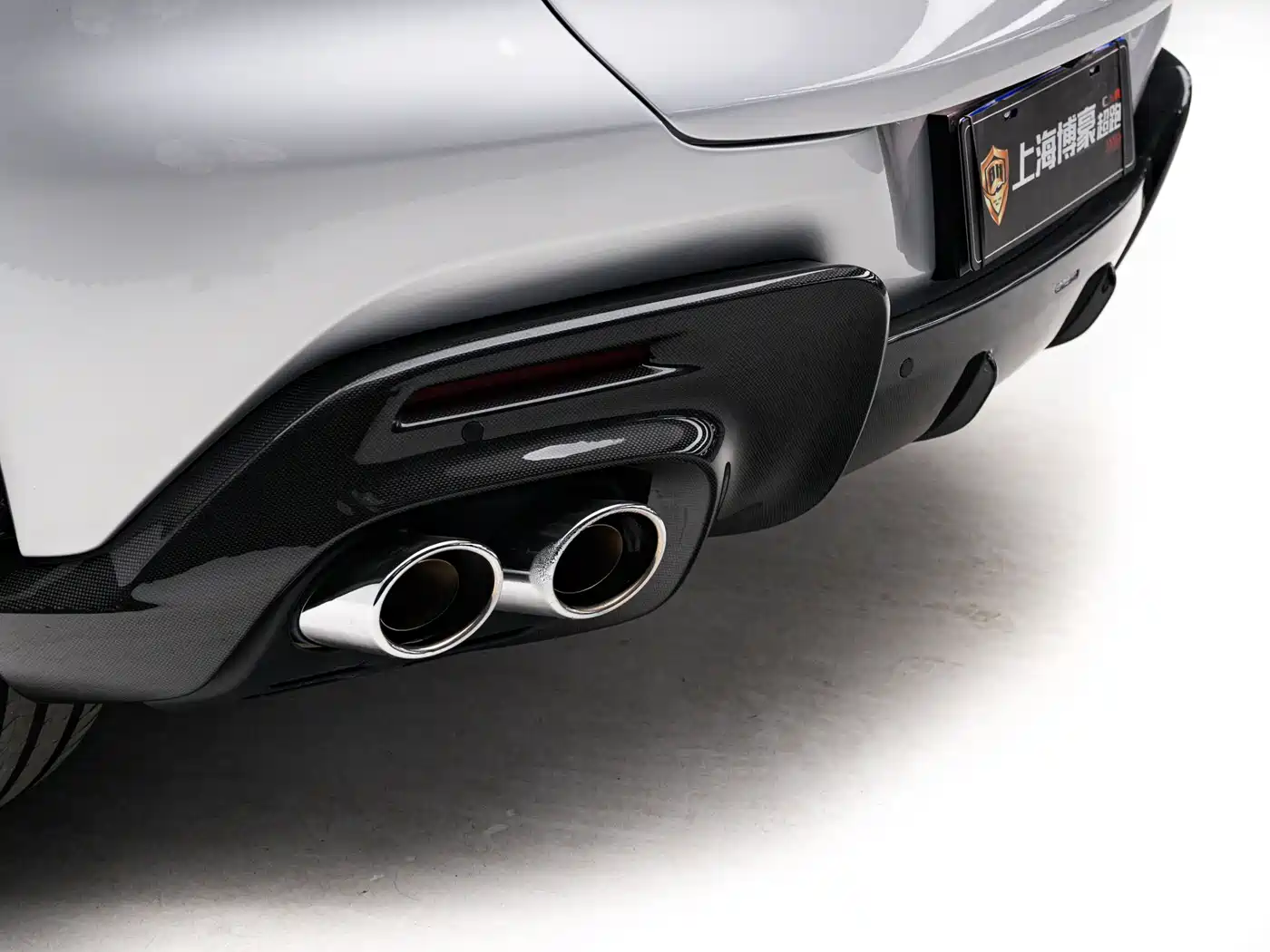 Ferrari Purosangue 2025 2023 6.5L V12