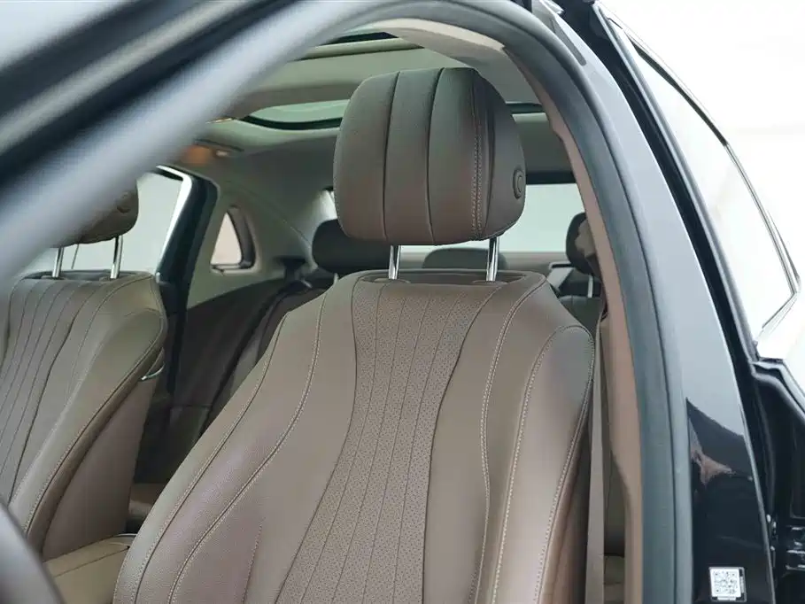 Mercedes-Benz E-Class 2023 E 300 L Luxury фото 12