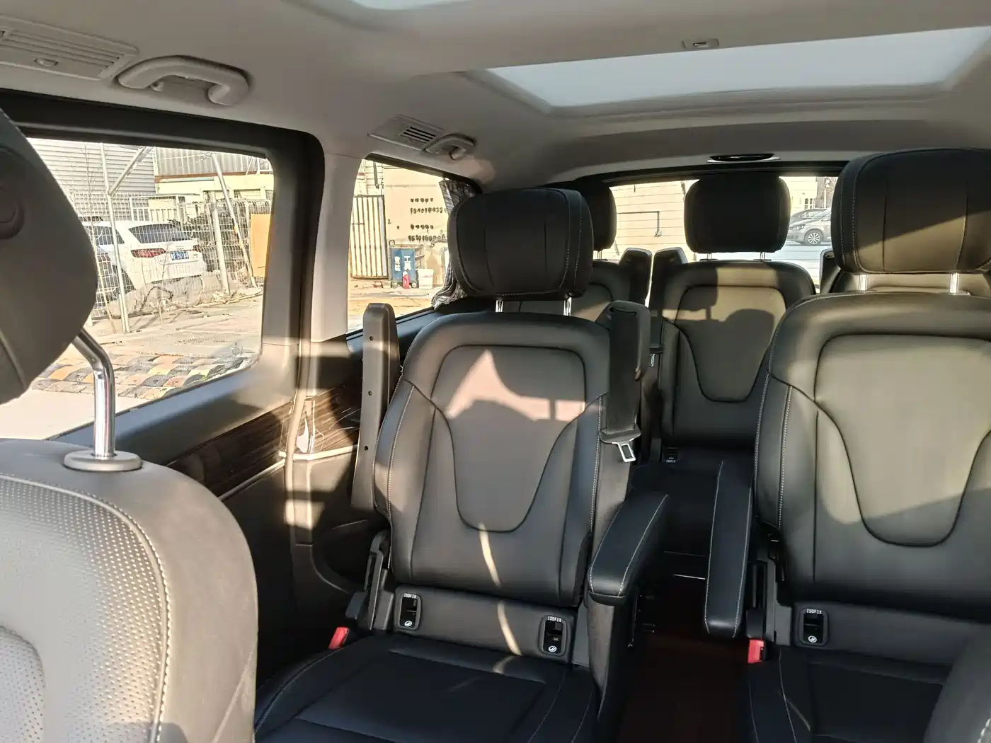 Mercedes-Benz V-Class 2018 V 260 Pilot Edition China V фото 10