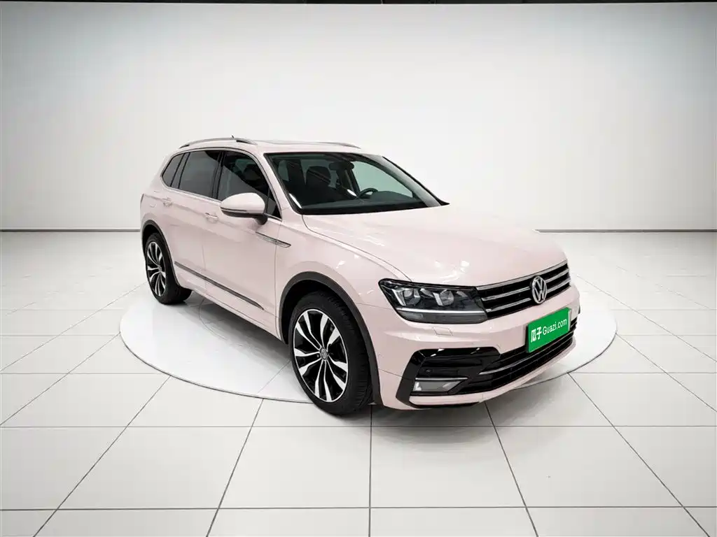 Volkswagen Tiguan L 2021 330TSI Automatic 2WD R-Line Premium фото 4