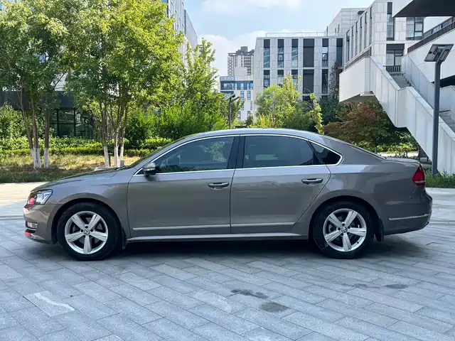 Volkswagen Passat 2013 2.0TSI DSG Yuzun — фото 3