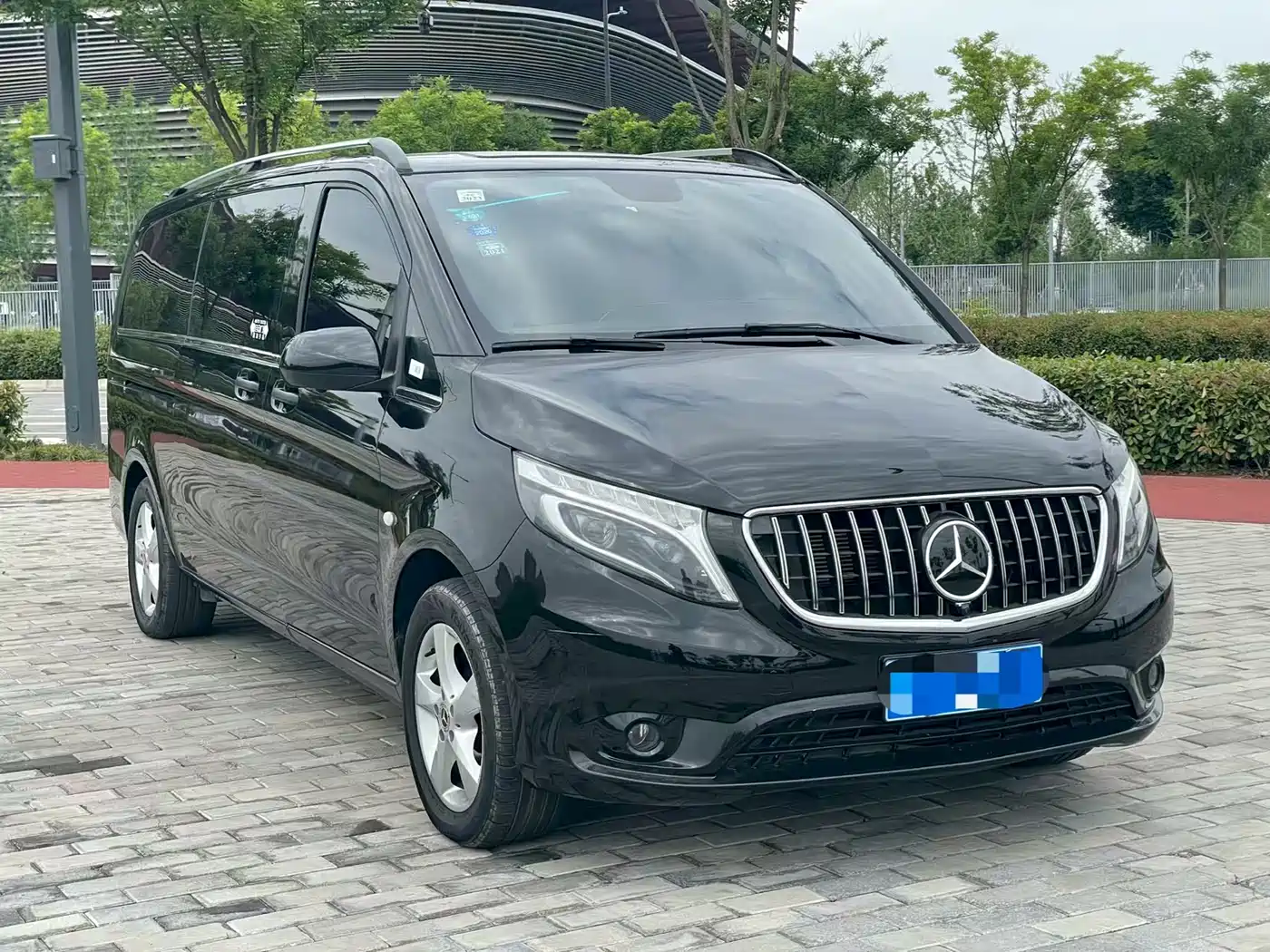 Mercedes-Benz Vito 2018 2.0T Business Edition China VI фото 3