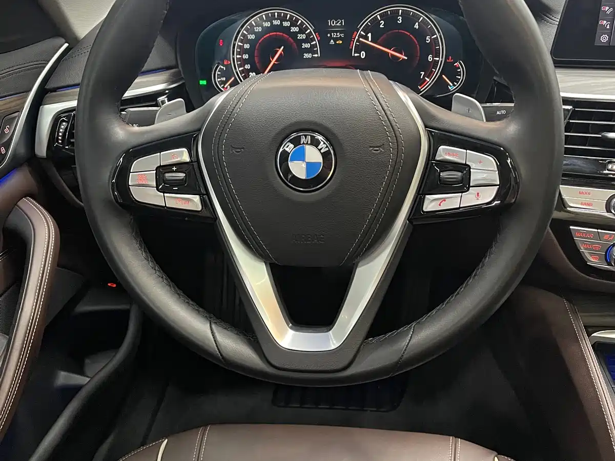 BMW 5 Series 2018 Facelift 530Li Leading Luxury Package фото 4