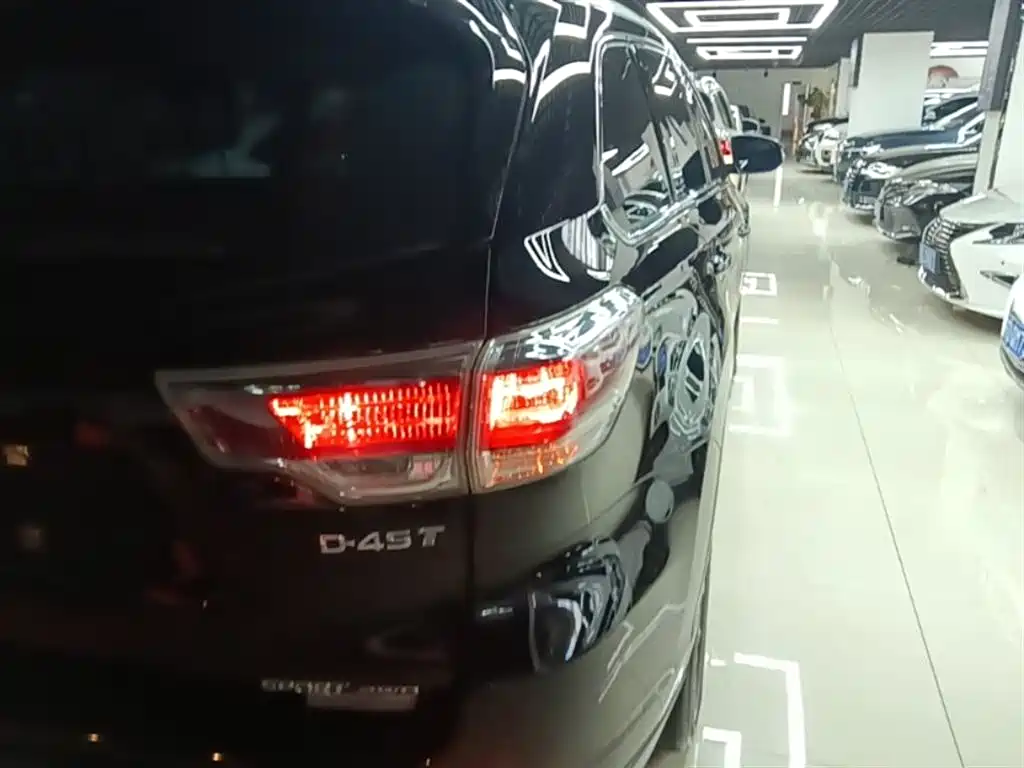 Toyota Highlander 2015 2.0T AWD Luxury Edition 7-seater фото 8