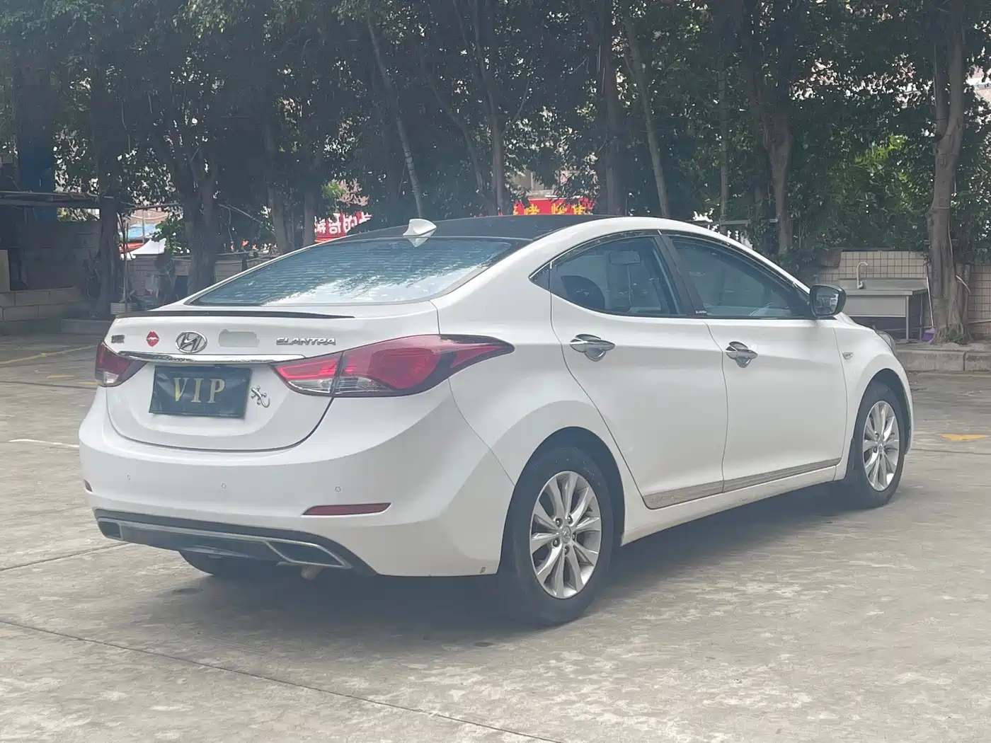 Hyundai Langdong 2016 1.6L Automatic Smart Edition фото 4