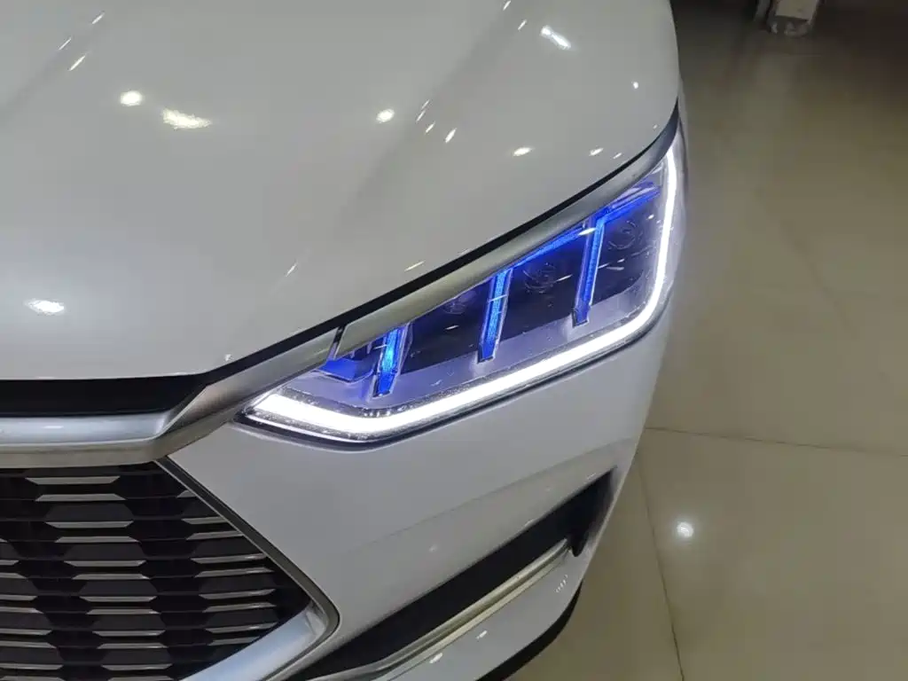 Фото 24 - BYD Song PLUS