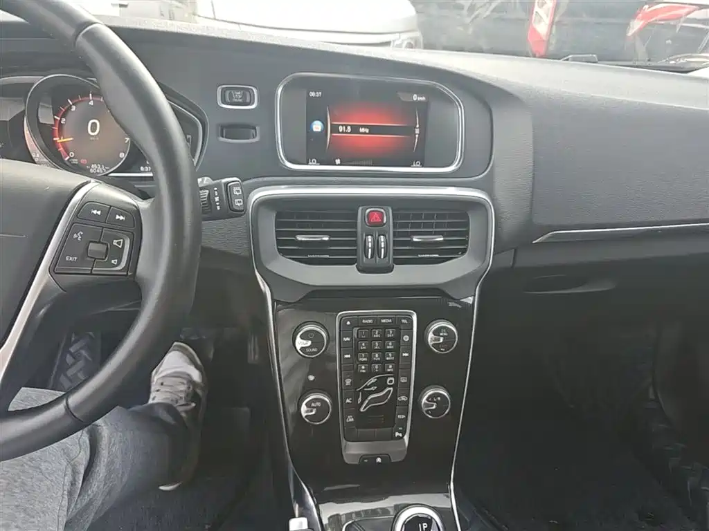 Volvo V40 2018 2018 T3 Inscription Edition