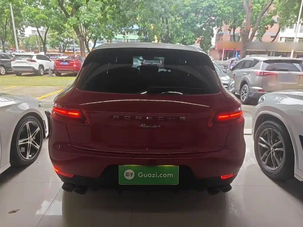 Porsche Macan 2017 Macan 2.0T фото 6