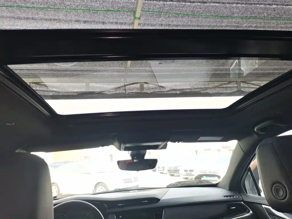 Cadillac XT5 2021 2.0T 2WD Luxury Edition фото 18