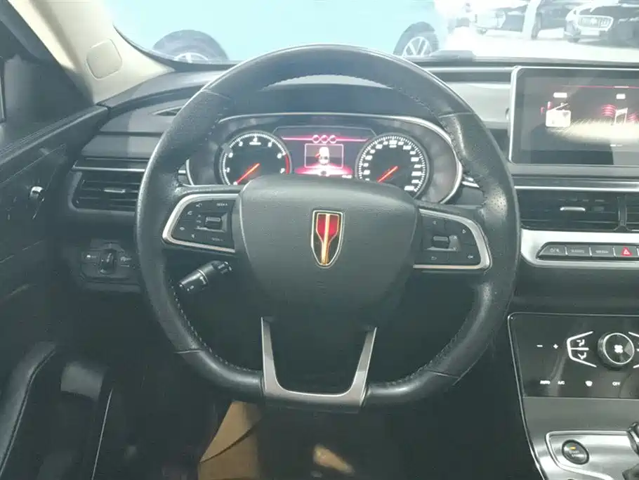 Hongqi H5 2022 Classic Facelift 1.5T DCT Flag Rhythm Edition фото 15