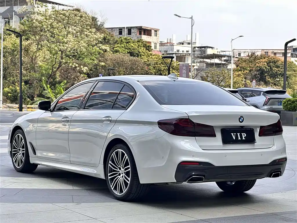 BMW 5 Series 2018 Facelift 530Li Exclusive M Sport Package фото 7