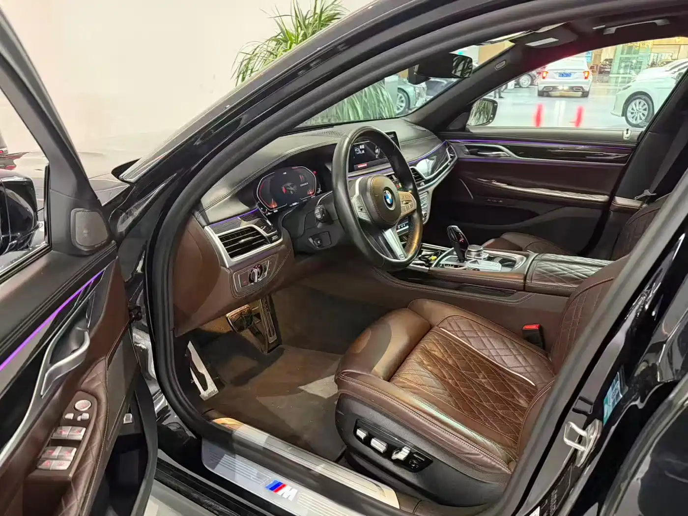 BMW 7 Series 2019 Facelift 740Li Leading M Sport Package фото 7