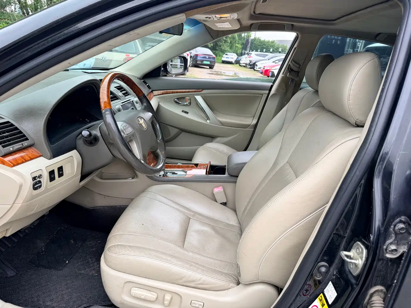Toyota Camry 2009 Model 240G Luxury Edition фото 9