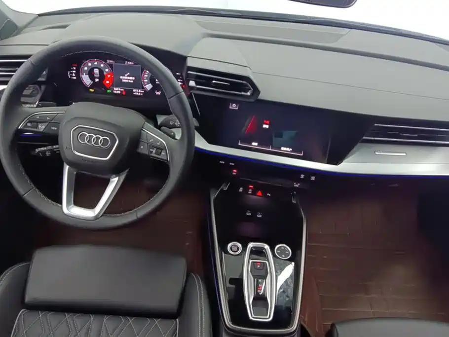 Audi A3 2025 A3L Limousine 35TFSI Flying Premium фото 12