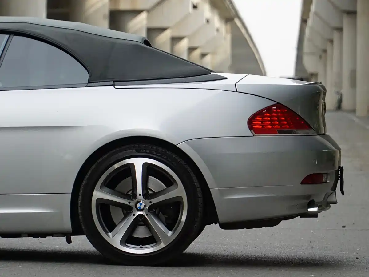 BMW 6 Series 2004 645Ci фото 7