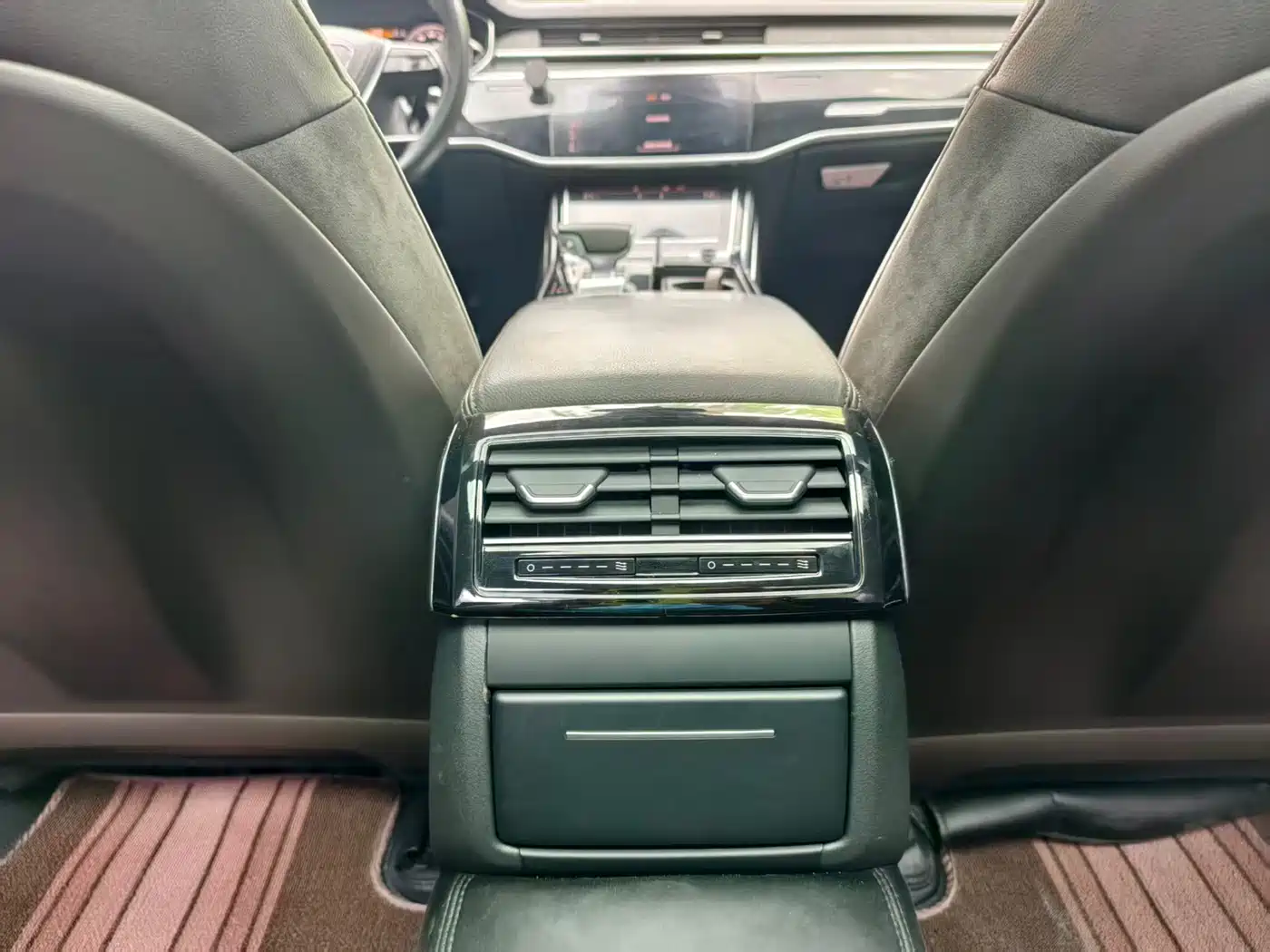 Audi A8 2018 A8L 55 TFSI quattro Launch Elite фото 11