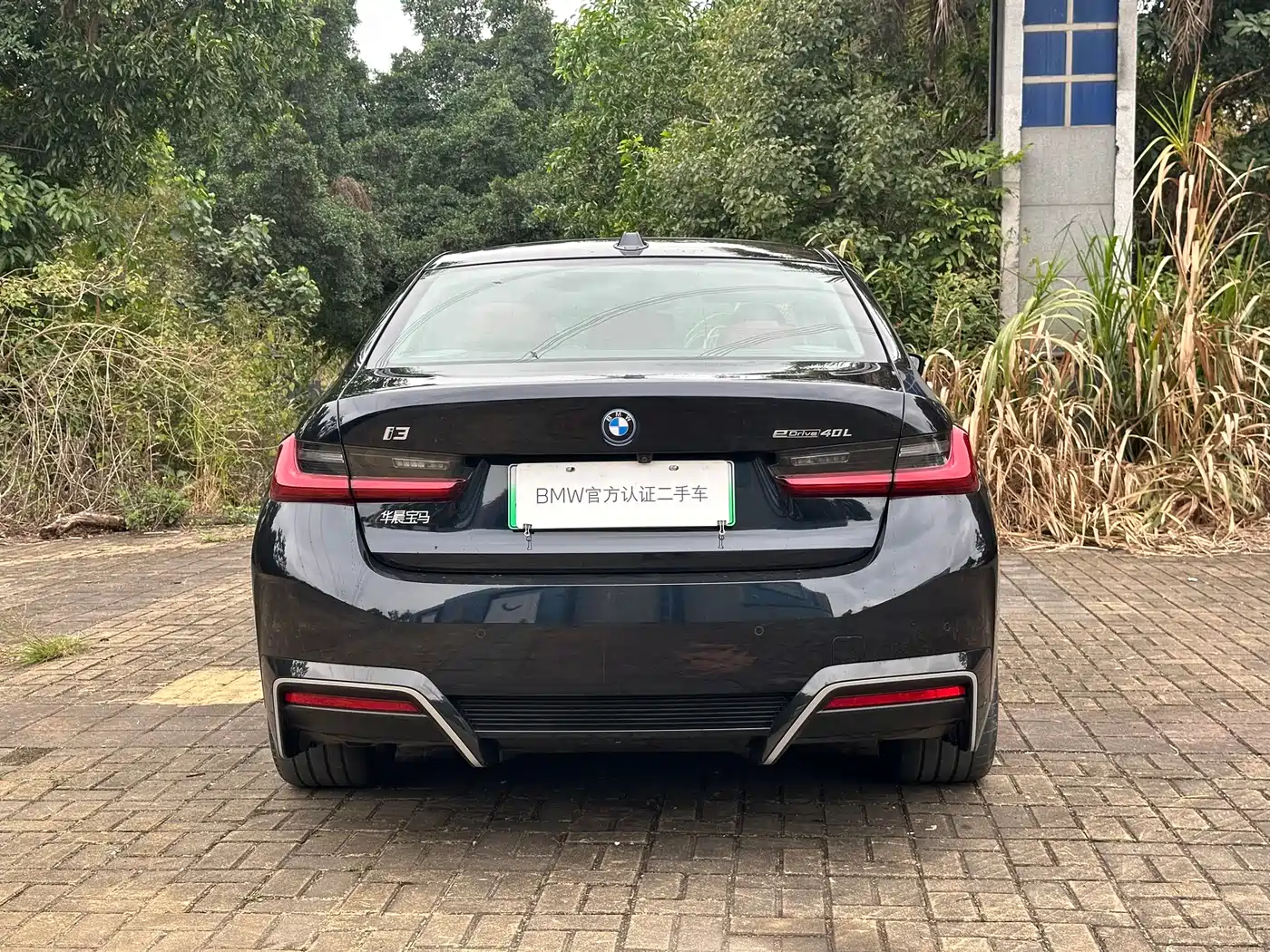 BMW i3 2025 eDrive 40 L Shadow Night Sport Package фото 15