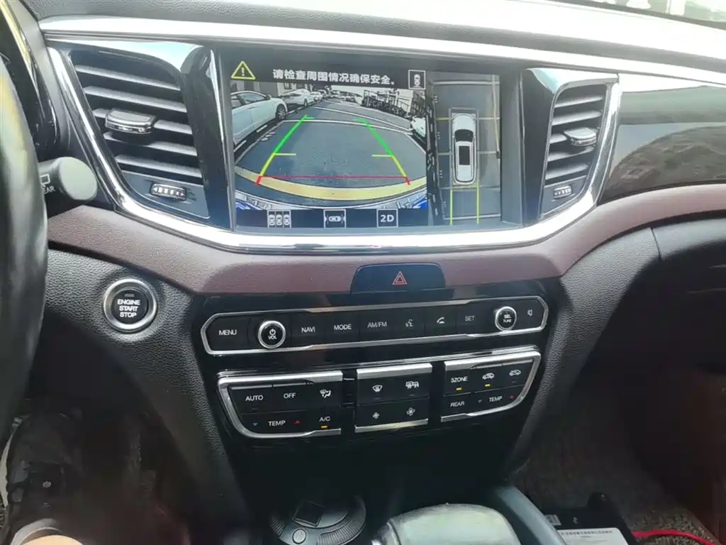 GAC Trumpchi Trumpchi GS8 2017 320T 2WD Luxury Smart Connect (7-seater) фото 13