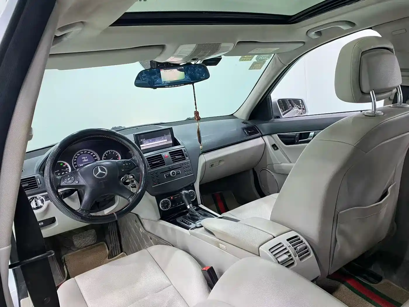 Mercedes-Benz C-Class 2011 2011 C 180K Classic
