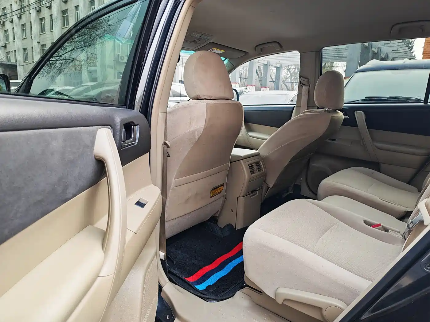 Toyota Highlander 2012 2.7L 2WD 5-seater Elite Edition фото 9