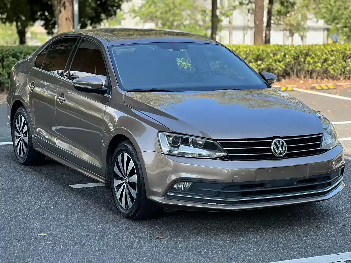 Volkswagen Sagitar 2017 180TSI Automatic Leading фото 4