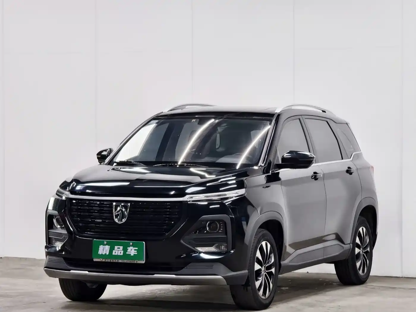 Baojun 530 2021 Global Vehicle Anniversary Edition 1.5T CVT Premium Connected 7-seater