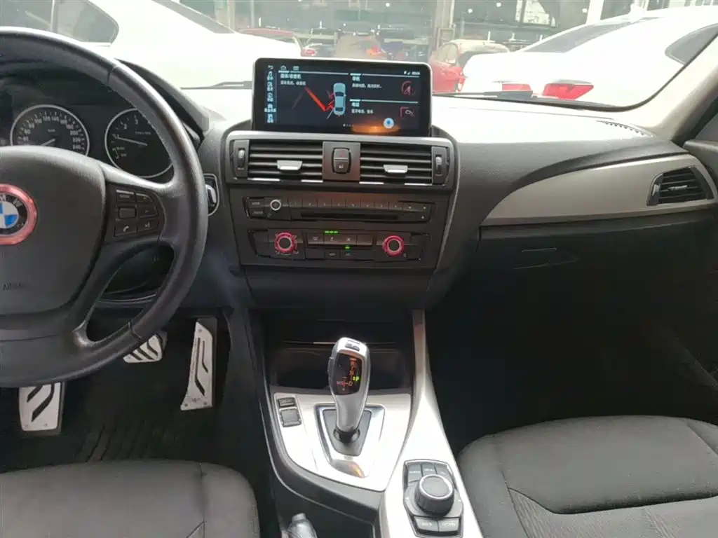 BMW 1 Series (Import) 2013 Facelift 116i Leading Model фото 13